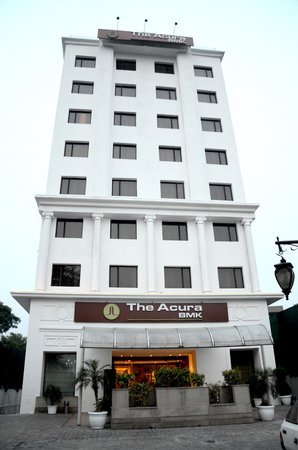 The Akura BMK